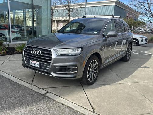 2017 Audi Q7 3.0T Prestige