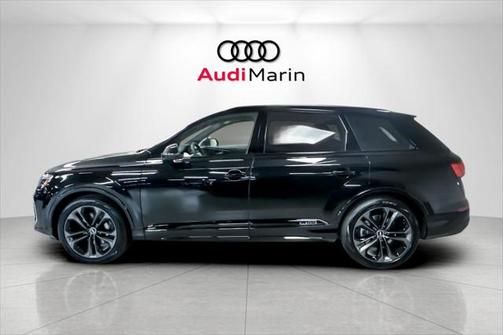 2025 Audi Q7 55 Premium Plus
