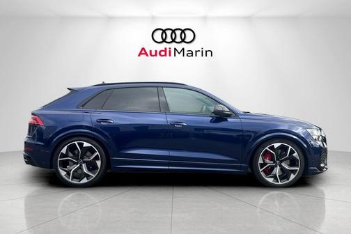 2023 Audi RS Q8 4.0T