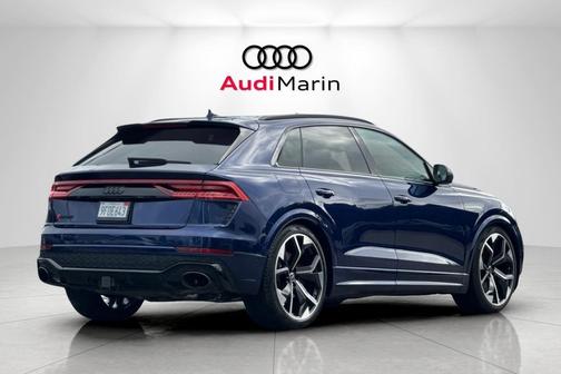 2023 Audi RS Q8 4.0T