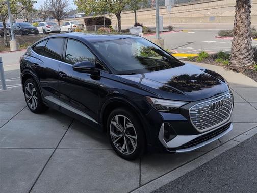 2023 Audi e-tron Sportback Premium 50 quattro