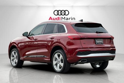 2025 Audi Q5 Premium Plus TFSI quattro S tronic