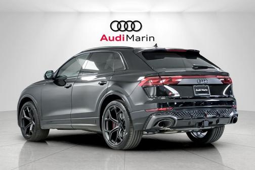 2026 Audi RS Q8 4.0T