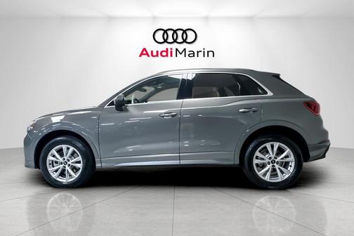2025 Audi Q3 45 S line Premium Plus