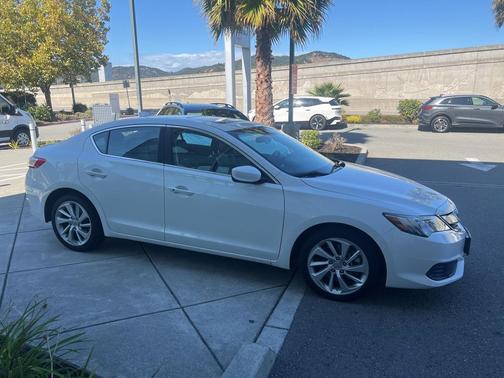 2016 Acura ILX 2.4L w/AcuraWatch Plus Pkg