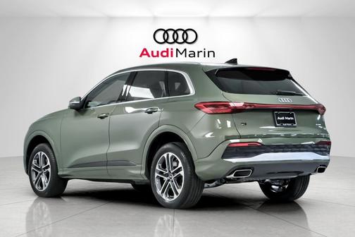 2025 Audi Q5 Premium Plus TFSI quattro S tronic