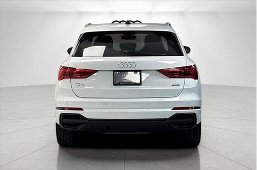 2025 Audi Q3 45 S line Premium Plus