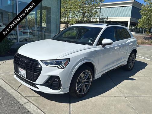 Glacier White Metallic 2025 Audi Q3 Premium 45 TFSI S line quattro Tiptronic