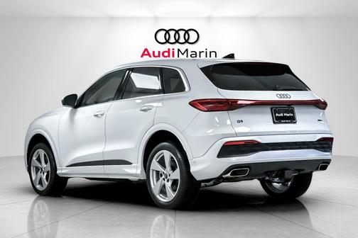 2025 Audi Q5 Premium Plus TFSI quattro S tronic