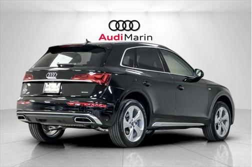 2025 Audi Q5 45 S line Premium Plus