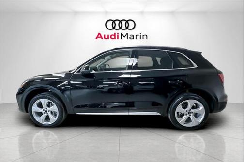 2025 Audi Q5 45 S line Premium Plus