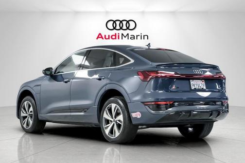 2024 Audi Q8 e-tron Premium Plus