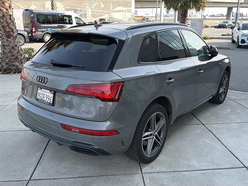 2023 Audi Q5 55 S line Premium Plus