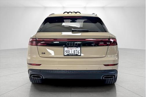 2025 Audi Q8 55 Premium Plus