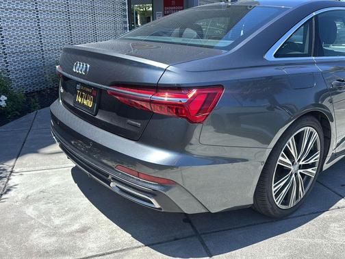 Daytona Gray Pearl Effect 2019 Audi A6 55 Prestige