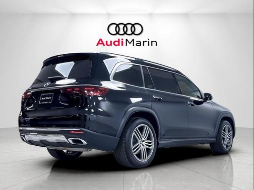 Black 2024 Mercedes-Benz GLS 450 4MATIC