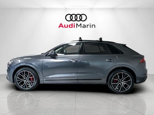 Daytona Gray Pearl Effect 2020 Audi Q8 55 Prestige