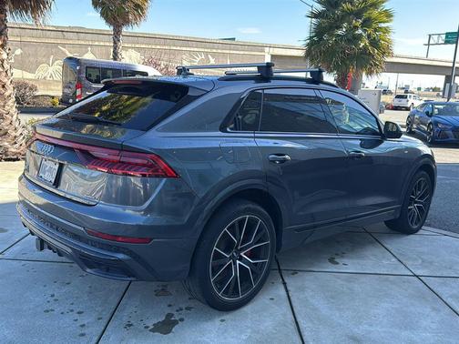 2020 Audi Q8 55 Prestige