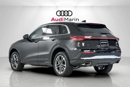 2025 Audi Q5 Premium Plus