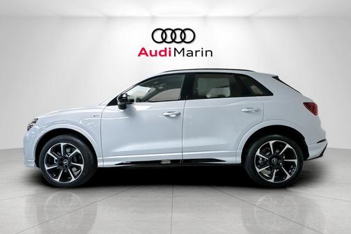 2025 Audi Q3 45 S line Premium Plus