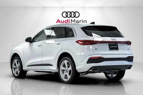 2025 Audi Q5 Premium Plus TFSI quattro S tronic