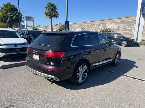 2018 Audi Q7 3.0T Prestige
