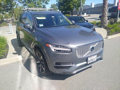 2019 Volvo XC90 T6 Inscription