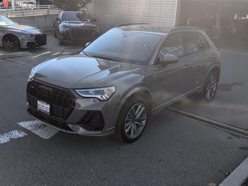 2023 Audi Q3 45 S line Premium Plus