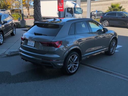 2023 Audi Q3 45 S line Premium Plus