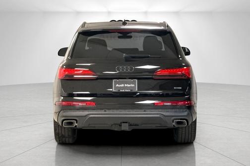 2026 Audi Q7 55 Premium Plus