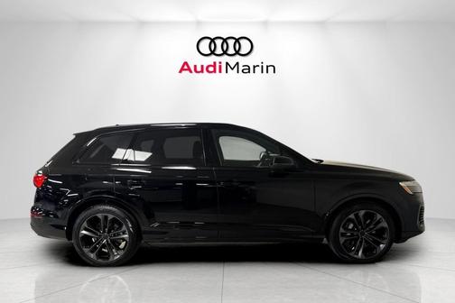 2026 Audi Q7 55 Premium Plus