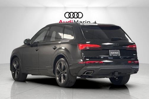 2026 Audi Q7 55 Premium Plus