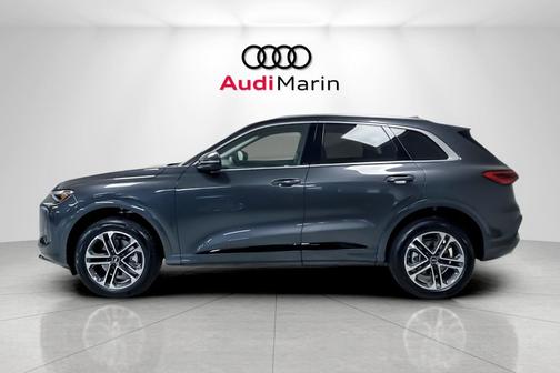 2025 Audi Q5 Premium