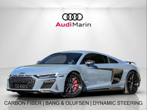 Kemora Gray Metallic 2020 Audi R8 V10 performance quattro S tronic