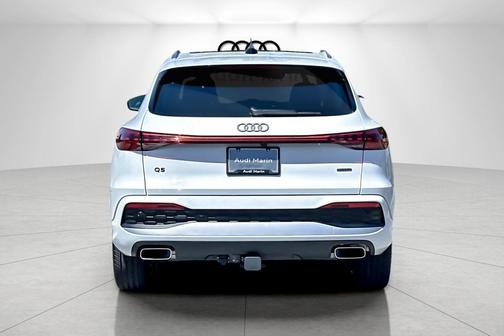 2025 Audi Q5 Premium