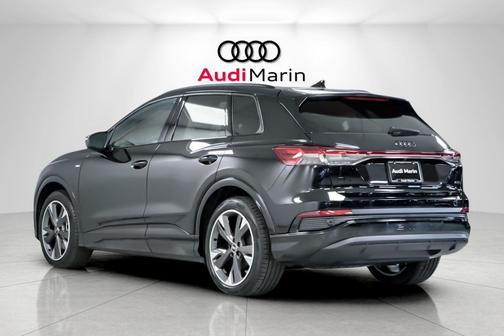 2025 Audi Q4 e-tron Premium Plus 55 quattro