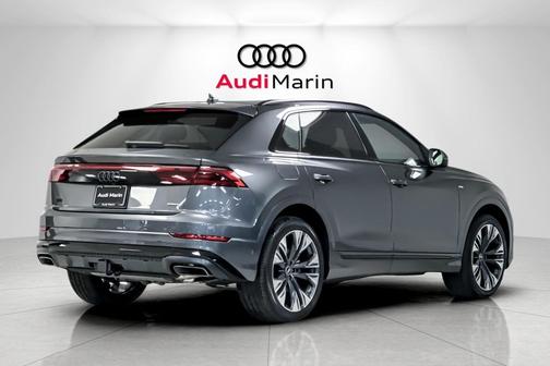 2026 Audi Q8 55 Premium Plus