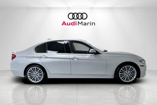 2012 BMW 328 328i