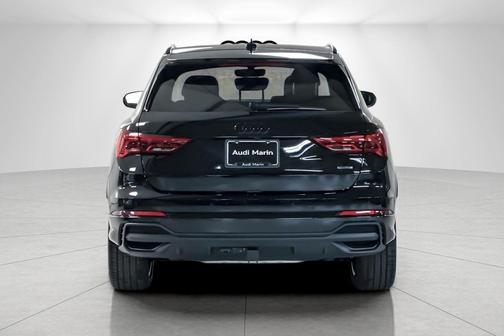 2025 Audi Q3 45 S line Premium Plus