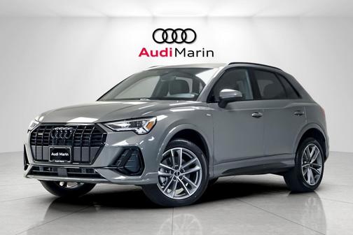 2025 Audi Q3 Premium 45 TFSI S line quattro Tiptronic