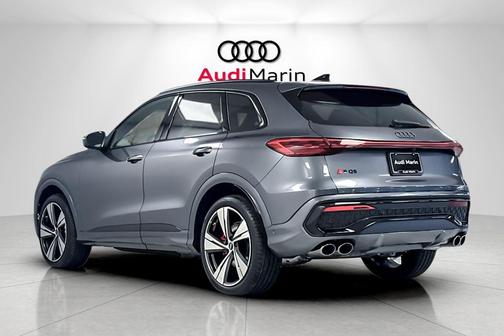 2025 Audi SQ5 3.0T Premium Plus
