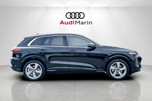 2025 Audi Q5 Prestige TFSI quattro S tronic