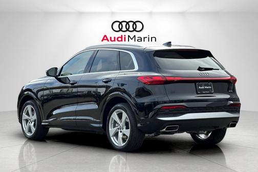 2025 Audi Q5 Prestige TFSI quattro S tronic