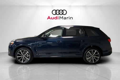 2026 Audi Q7 45 Premium Plus
