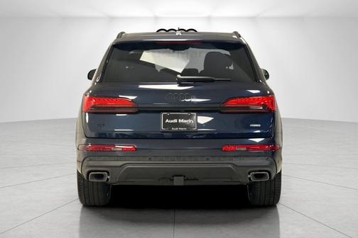 2026 Audi Q7 45 Premium Plus