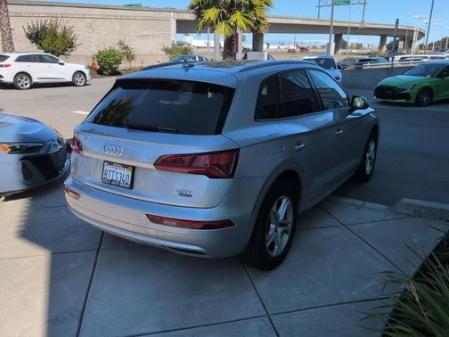 2018 Audi Q5 2.0T Premium