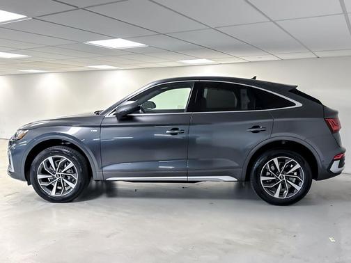 2023 Audi Q5 45 S line Prestige