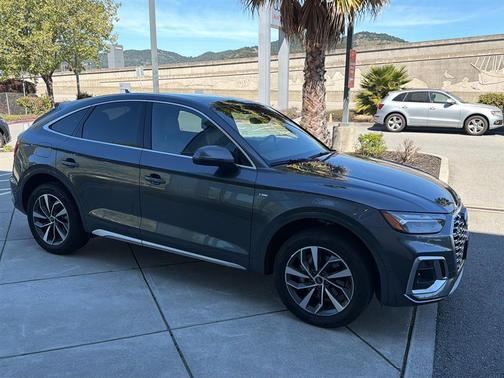 2023 Audi Q5 45 S line Prestige