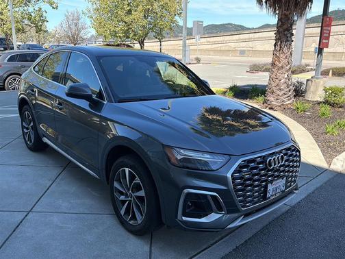 2023 Audi Q5 45 S line Prestige