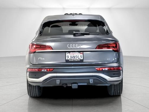2023 Audi Q5 45 S line Prestige